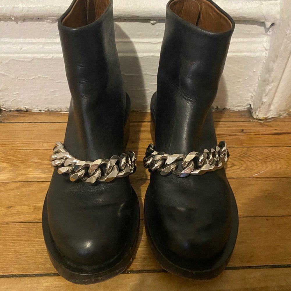 GIVENCHY CHAIN BOOTS